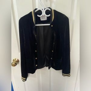 XS Velvet Jacket - Vero Moda